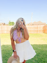 Load image into Gallery viewer, Jungle Dreams Halter
