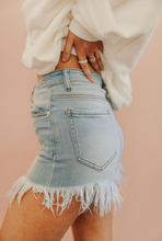 Load image into Gallery viewer, Dani Denim Shorts- Light Wash
