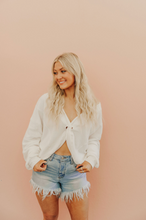 Load image into Gallery viewer, Dani Denim Shorts- Light Wash
