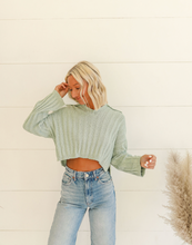 Load image into Gallery viewer, Shoreside Sweater
