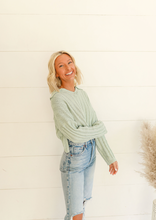 Load image into Gallery viewer, Shoreside Sweater
