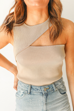 Load image into Gallery viewer, Nude Abstract Tank

